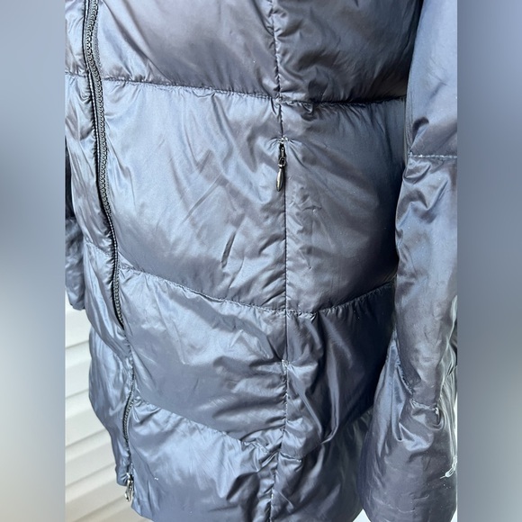 Eddie Bauer Women's Luna Peak Water Resistant 550 Down Parka - Picture 9 of 11